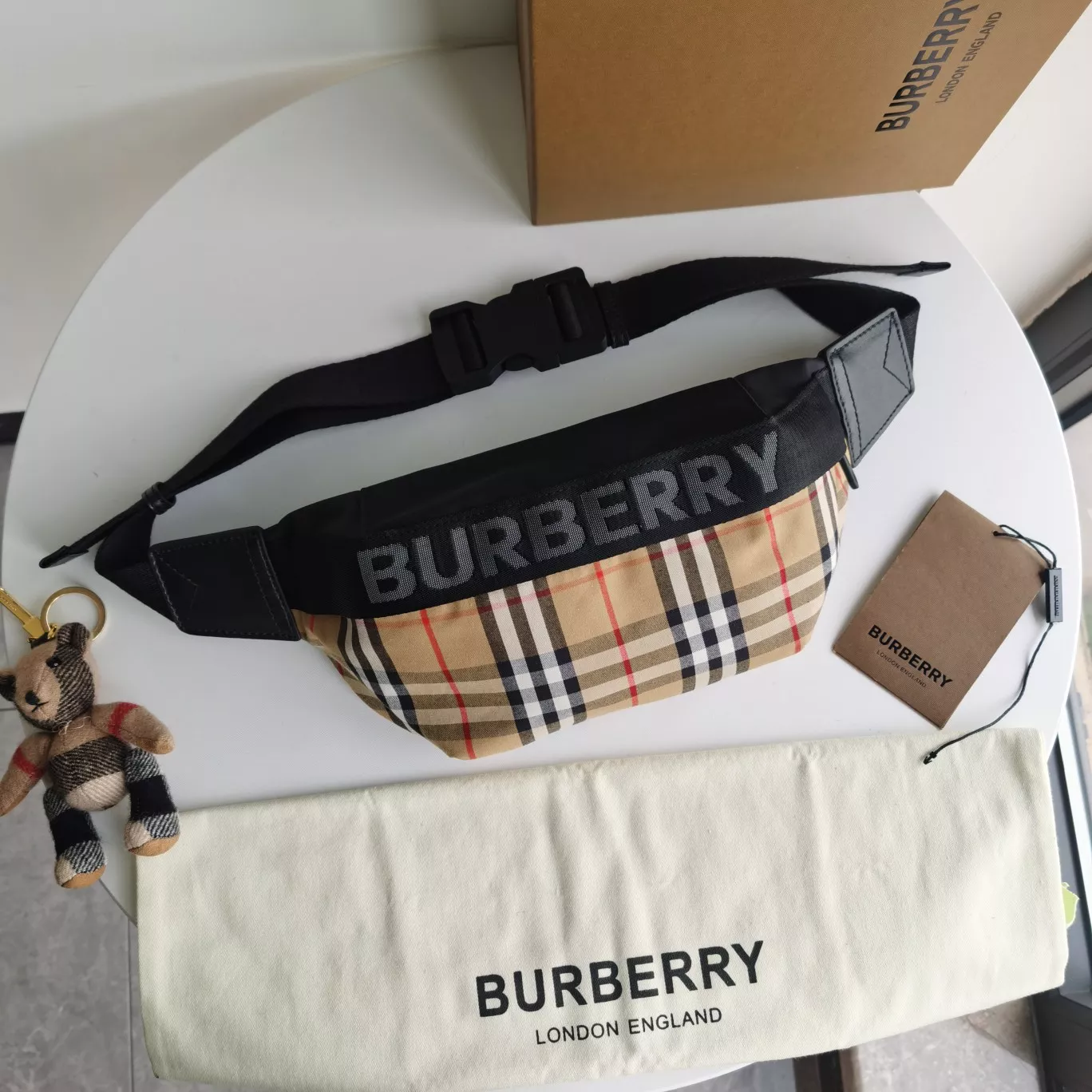 burberry aaa qualite sacs ceinture pour unisexe s_1275a32